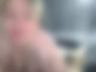 Live cam show with DesireChristy - Living Room on Camsoda