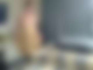 Live cam show with DesireChristy - Brown Hair MILF on Camsoda
