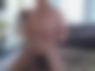 DesireChristy MILF webcam performer live streaming