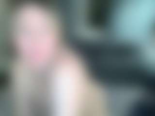 Live cam show with DesireChristy - Brown Eyes Brown Hair on Camsoda