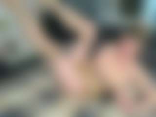 Live-Cam-Show mit DesireChristy - Brown Hair auf Camsoda