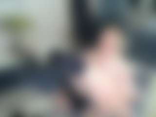 Live cam show with DesireChristy - Cosplay on AdultVida.com