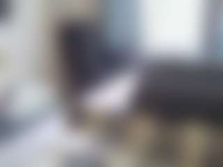 Live cam show with DesireChristy - Student on Fling VIP Chat