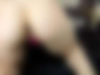 KIMALESSIA's Live Sex Cam Show