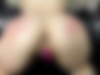 Live cam show with KIMALESSIA - Anal on Ass Tok