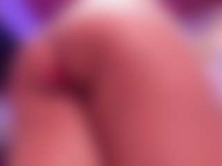 Live cam show with kittyroouse - Public on Milfs Live