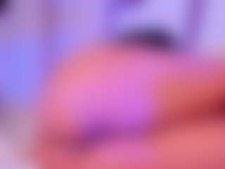 Live cam show with kittyroouse - Smoking on SquirtSoMuch