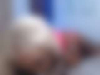 Live cam show with CocoCharm - Red Hair on live18s.com