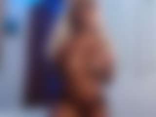 Live cam show with CocoCharm - Wet on Dolls Live