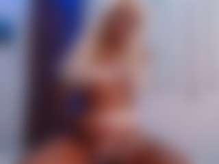 CocoCharm's Live Sex Cam Show