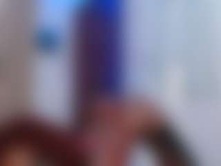 Live cam show with CocoCharm - Sexwebcam on Latina Girls