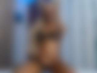 CocoCharm's Live Sex Cam Show