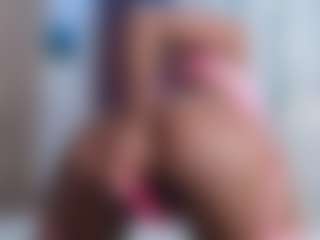 CocoCharm's Live Sex Cam Show