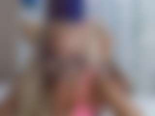 Live cam show with CocoCharm - Indian Striptease on Fling VIP Chat