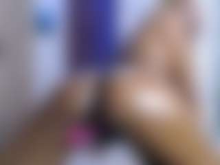 CocoCharm's Live Sex Cam Show