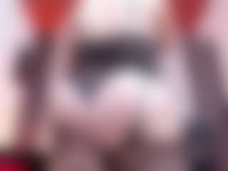 Live cam show with katherina-diaz - Nipple Piercings on crypto-cams
