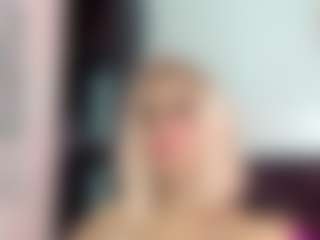 Live-camshow met kinverly-sexy - Dirty Talk op Camsoda