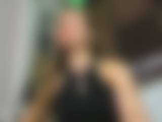 Live cam show with PollyMilles - Grey Eyes on Gym Cam Girls