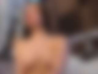 Live cam show with PollyMilles - Small Ass on Camsoda