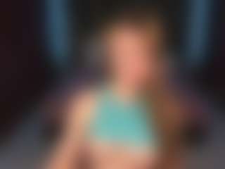 Live cam show with PollyMilles - Green Eyes on SinfulBabes