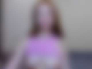 Live cam show with PollyMilles - Striptease on SxyPornLive
