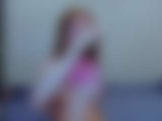 Live cam show with PollyMilles - Skinny on Pornisteam.com