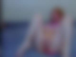 Live cam show with PollyMilles - Oil on Camsoda
