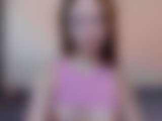Live cam show with PollyMilles - Solo on Camsoda