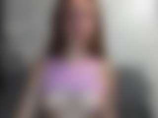 Live cam show with PollyMilles - Bikini on Camsoda