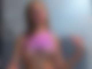 Live cam show with PollyMilles - Solo on Camsoda