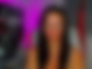 Live cam show with glamHelen - Green Eyes on AdultVida.com