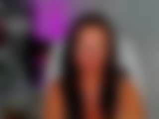 Live cam show with glamHelen - Green Eyes on Mixed Magazine Live