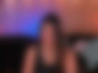 Live cam show with Ally Jensen - Student on Mixed Magazine Live
