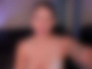 Live cam show with Ally Jensen - Student on Camsoda