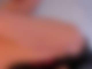 Live cam show with Ally Jensen - Thin on Camsoda