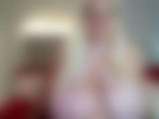 Live cam show with Angel 34G Natural - Anal on Fling VIP Chat