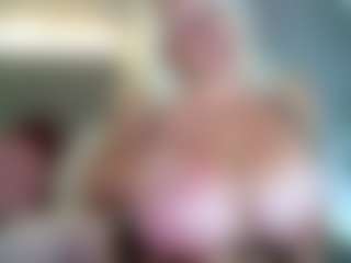 Angel 34G Natural's Live Sex Cam Show