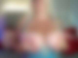 Angel 34G Natural's Live Sex Cam Show