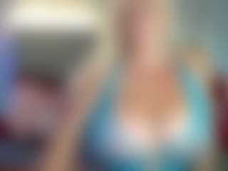 Angel 34G Natural's Live Sex Cam Show
