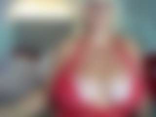 Live cam show with Angel 34G Natural - Bedroom on Camiplay Live