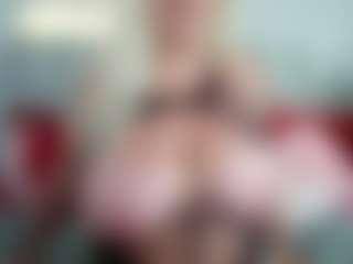 Live cam show with Angel 34G Natural - Bedroom Blonde Hair on Camsoda