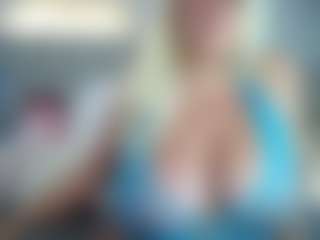 Live cam show with Angel 34G Natural - BBW on Gym Cam Girls