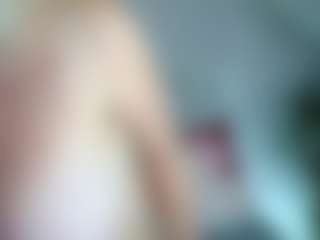 Angel 34G Natural's Live Sex Cam Show