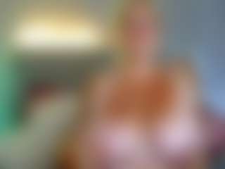 Angel 34G Natural's Live Sex Cam Show