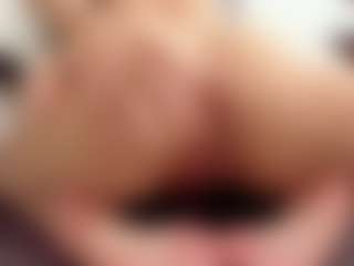 Live cam show with KhloeCutee - Small Ass on camtv