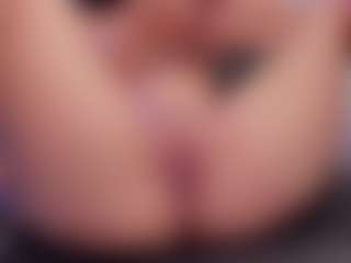 Live cam show with KhloeCutee - Small Ass on Milfs Live