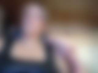 Live cam show with Rubii-sweett - MILF on iamadamtest123.com