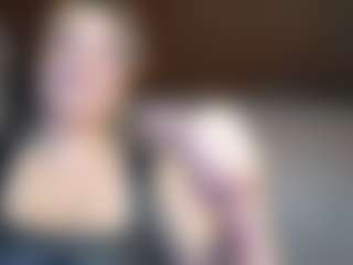 Live cam show with Rubii-sweett - Curvy on galaxygirlnitro.com
