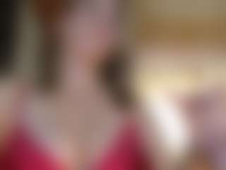 Live cam show with Rubii-sweett - Blonde Hair Curvy on AdultVida.com