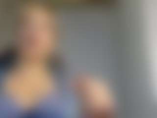 Rubii-sweett MILF webcam performer live streaming